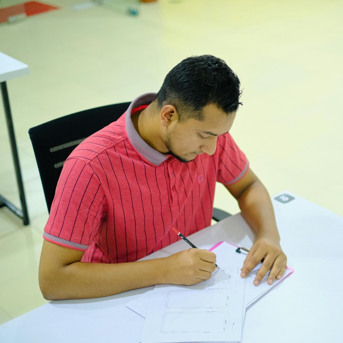 Higher qualifications cannot be considered for lower-eligibility posts: Supreme Court