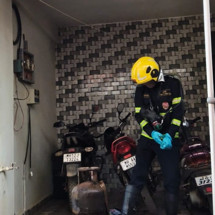 Pune cylinder blast kills 35-year-old, leaves two family members injured
