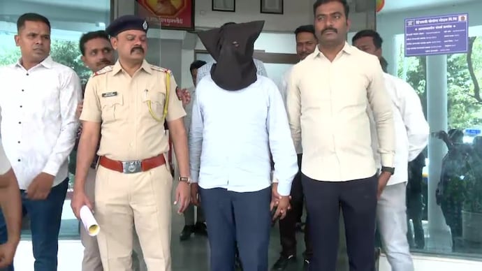 Pune Police have arrested Thynk Technology India CEO Harshal Thakare in an alleged IT recruitment scam Pune scam