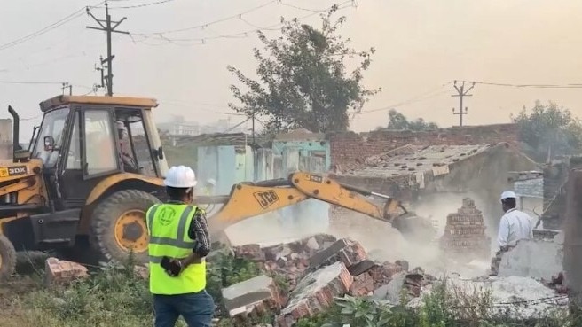 21,310 cups of tea, 13,390 meals: Rs 46 lakh spent at a Rajkot demolition drive