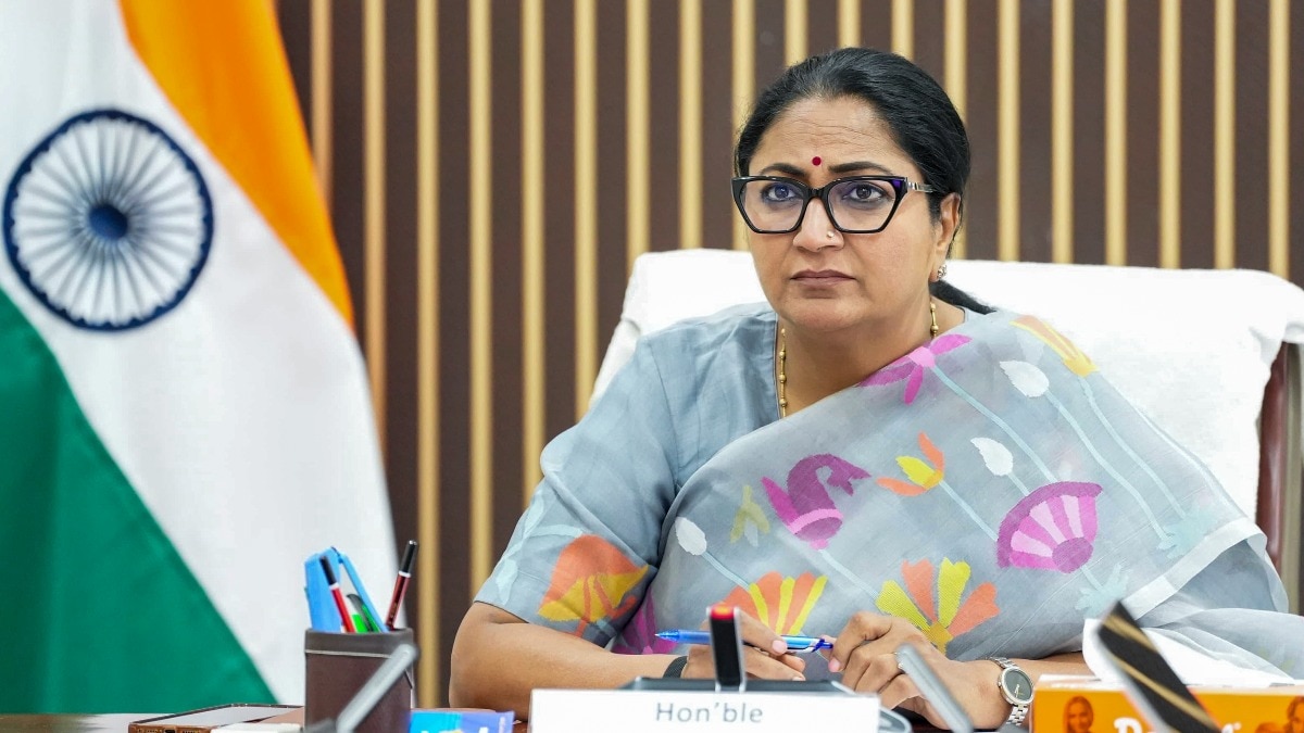 Delhi govt working on proposal to strengthen autho