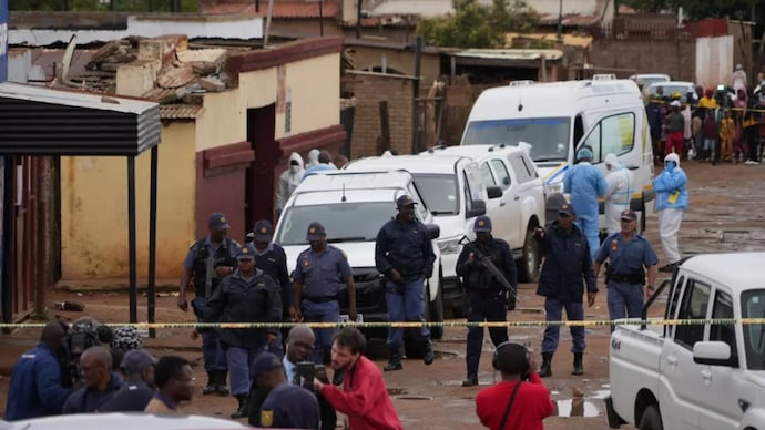 South Africa manhunt launched after gunmen kill 12 in settlement attack. (Representative photo)