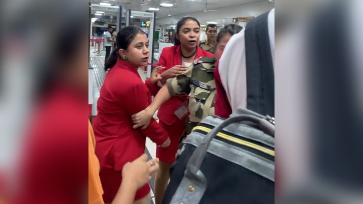 SpiceJet staffer argues with flyers at Bengal airport in viral video, suspended