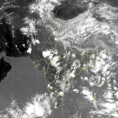 Storms and heat linger as monsoon makes slow approach on Tuesday