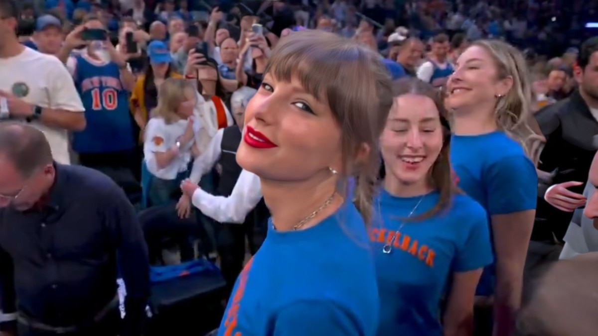 Taylor Swift's courtside appearance sparks buzz over who was