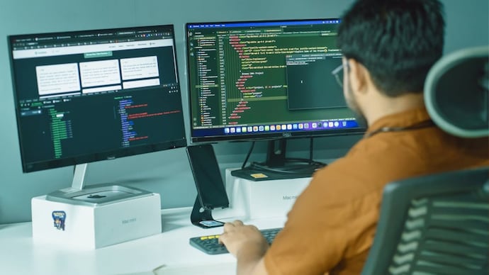 Techie shares how he secured a job 1.5 months after being laid off (Photo: Representational Image from Pexels) Techie shares how he secured a job 1.5 months after being laid off