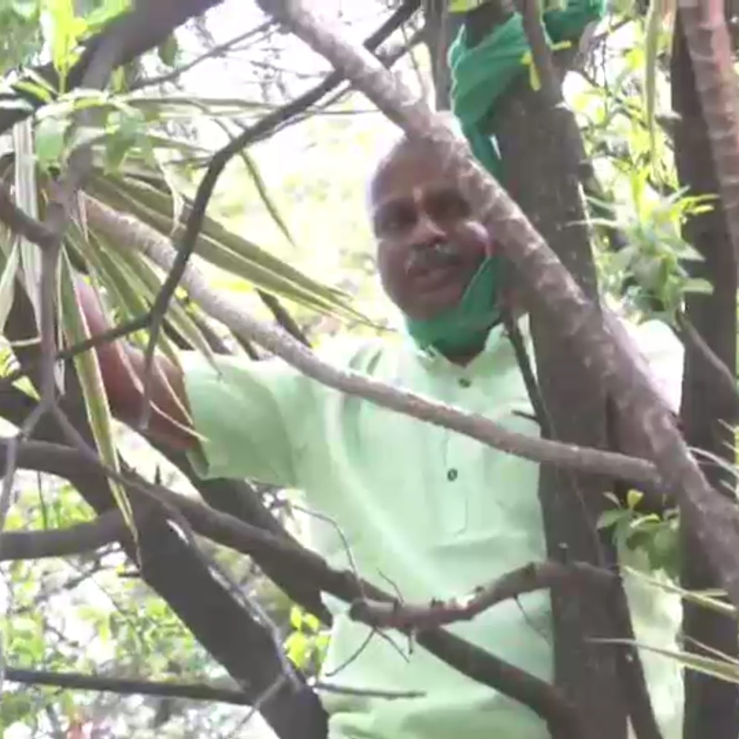 Karnataka farmer attempts suicide near Assembly over highway land compensation