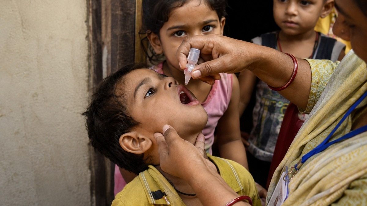 'Polio Free Pak' slogan appears in J&K govt-linked pamphlet, probe ordered
