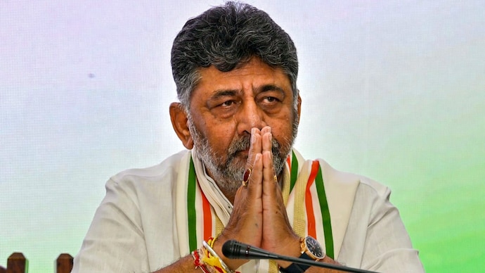 The stage is set for DK Shivakumar's swearing-in.