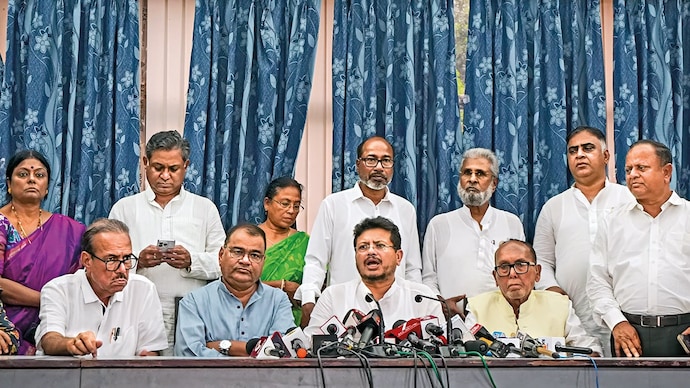 THEIR WAY: Ritabrata Banerjee (seated, 2nd from right), along with other dissident TMC MLAs, address the media in Kolkata, Jun. 3. (Photo: PTI)