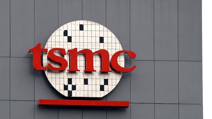 TSMC posted a record first-quarter net profit of 572.5 billion New Taiwan dollars, up 58% from last year.