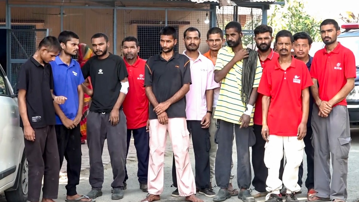 UP Police busts bonded labour racket, 12 freed from captivity