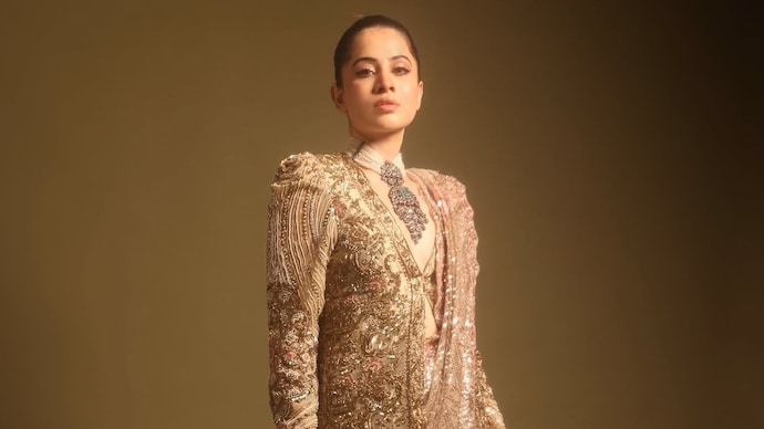 Uorfi Javed reacted to online claims about her faith and called it fake news. Uorfi Javed denies claims of converting to Hinduism and changing her name