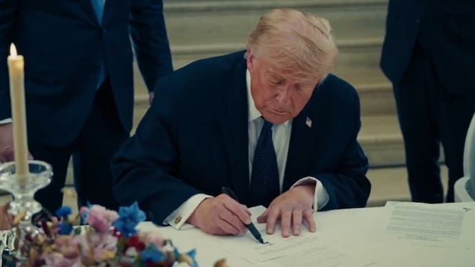 Donald Trump put his signature to the memorandum of understanding at the Palace of Versailles following the G7 summit. (File Image)