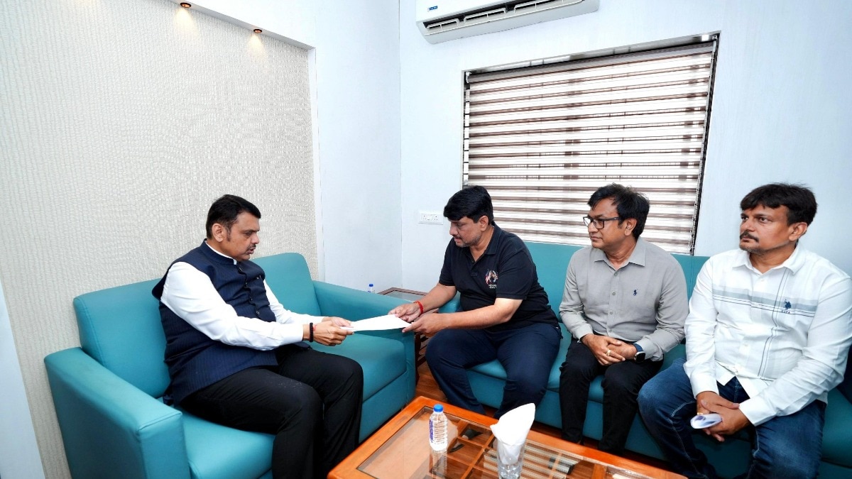 Ketan Agarwal's father meets Fadnavis, 26/11 prosecutor Ujjwal Nikam to fight case