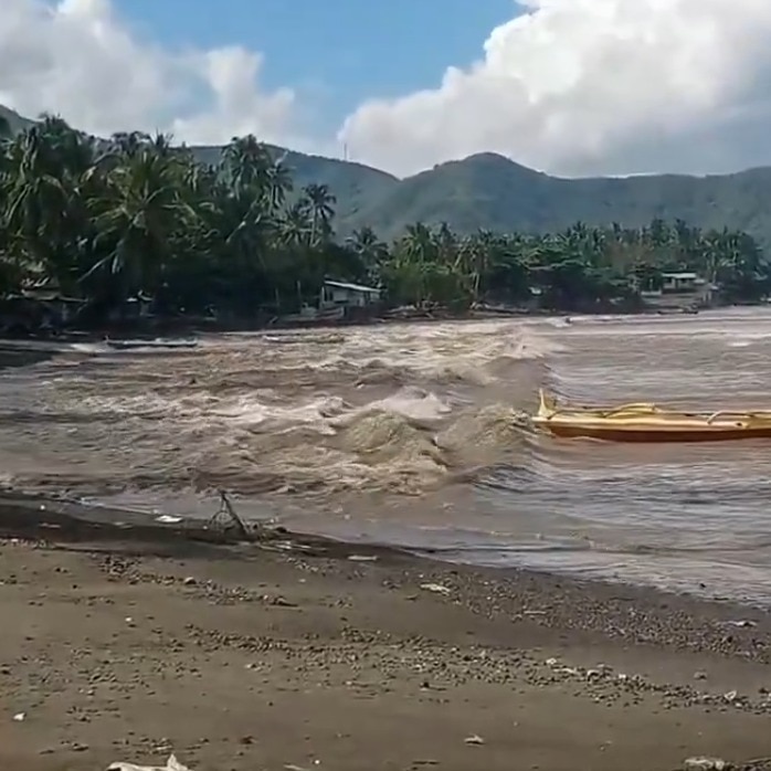 Watch: Tsunami hits Philippines coast after powerful 7.8 earthquake