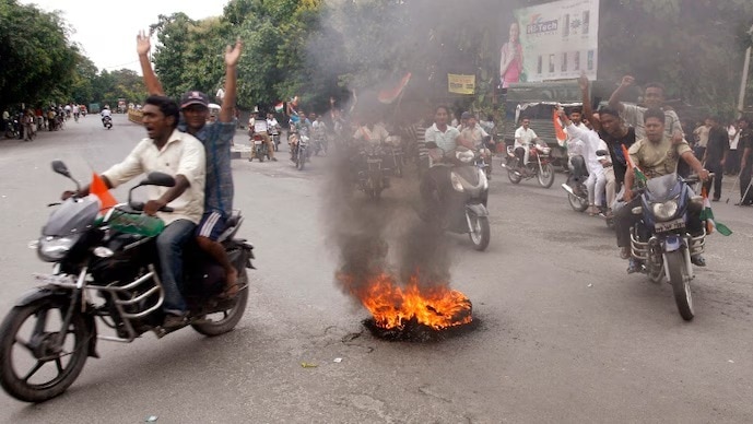 NIA arrests local political leader in West Bengal SIR violence case