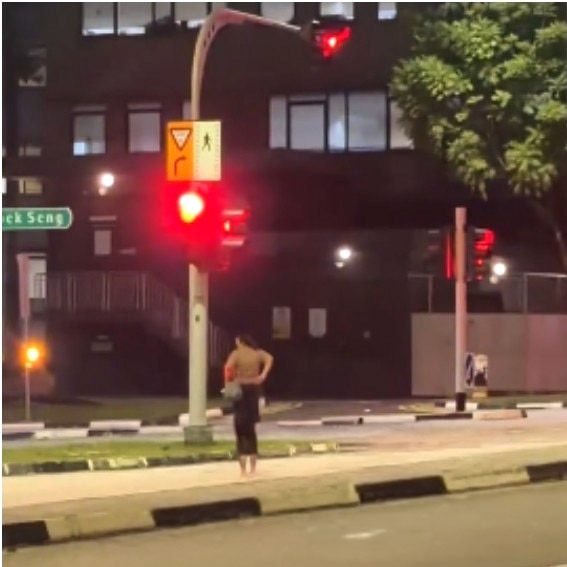 What an Indian woman noticed at 1 am in Singapore caught 44 million eyes
