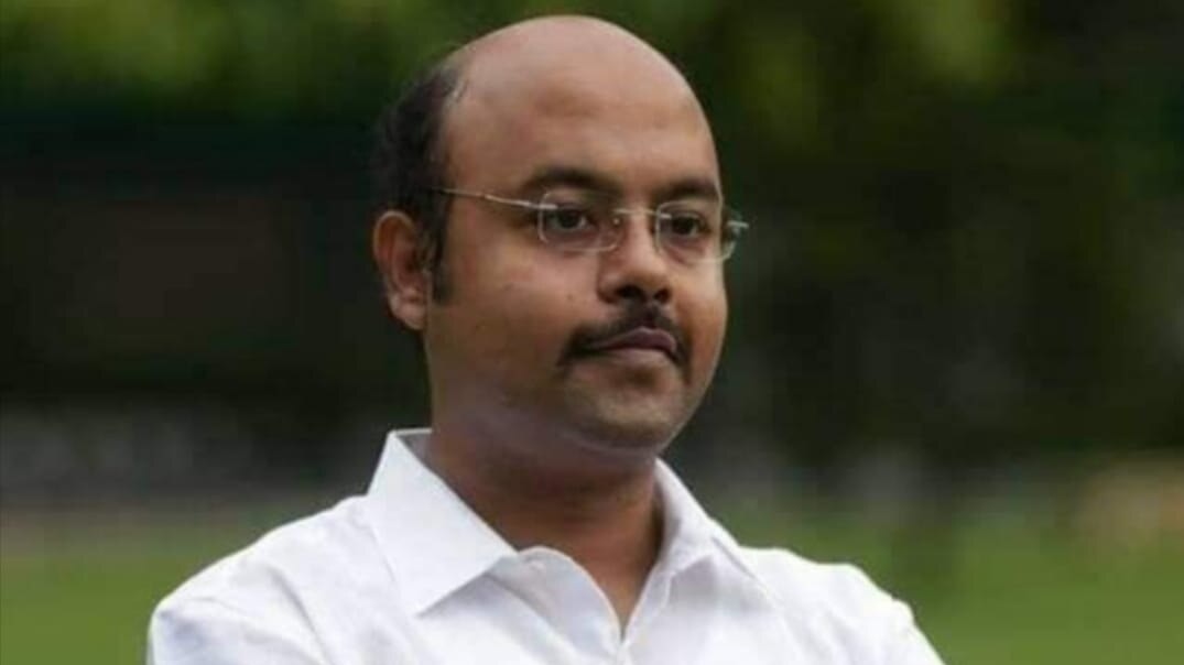 Siddaramaiah's son may take oath today, Parameshwara likely Deputy CM