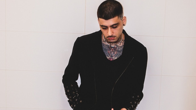 Zayn Malik wearing Rohit Gandhi and Rahul Khanna