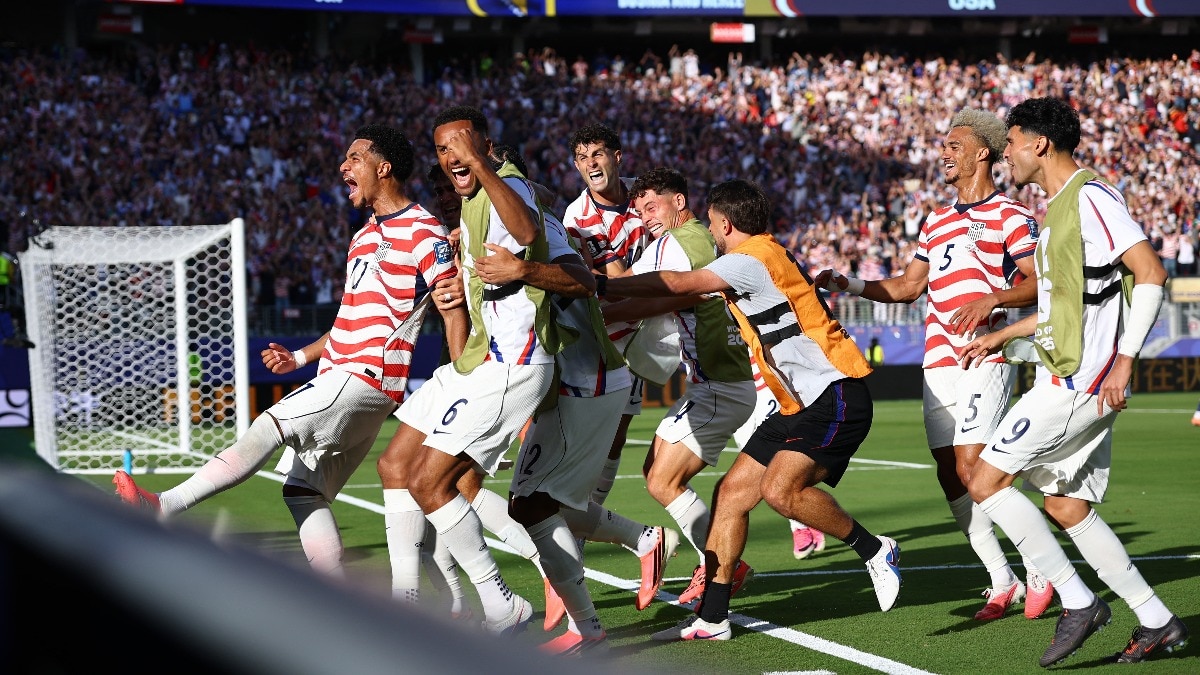 World Cup: 10-man USA keep World Cup dream alive, send Bosnia & Herzegovina packing to reach last 16