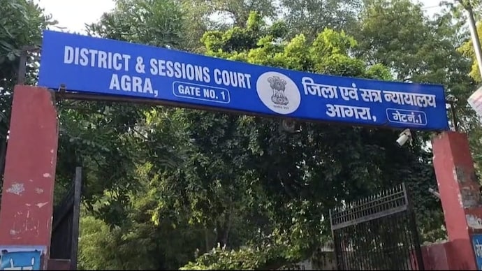 27-year-old recruitment fraud case ends in jail term for ex-constable