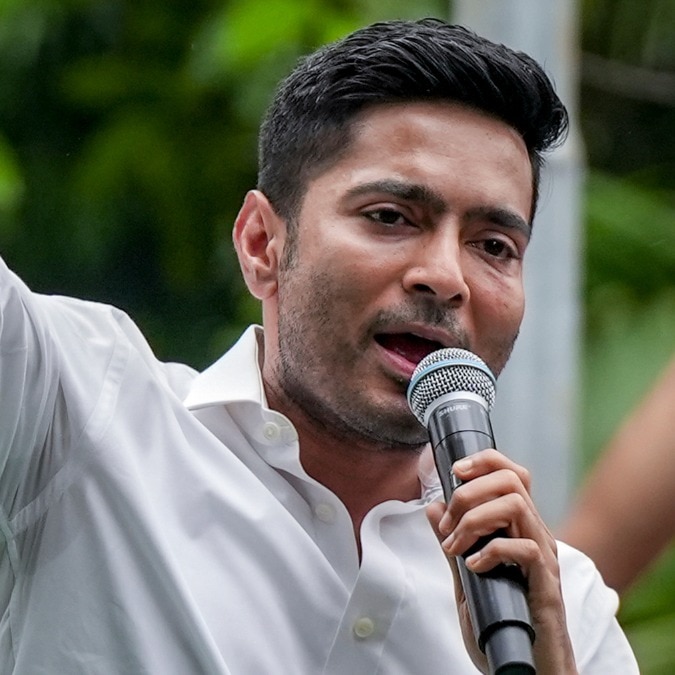 हाईकोर्ट ने अभिषेक बनर्जी के खिलाफ दर्ज सभी FIR की जानकारी मांगी (Photo: PTI)