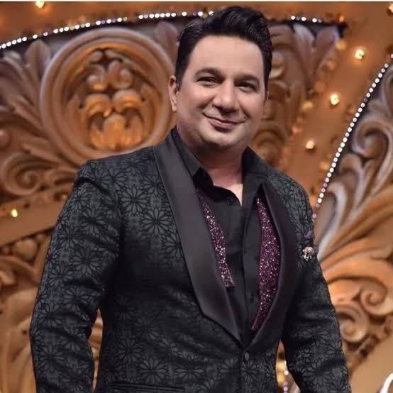 Ahmed Khan defends 8-hour work shifts, says filmmakers should plan better