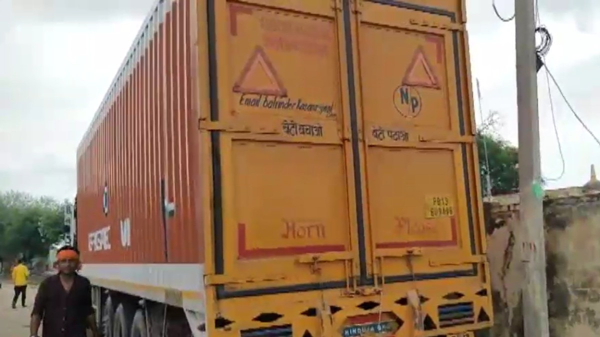 Truck carrying 20 tonnes of suspected cow meat seized in Rajasthan