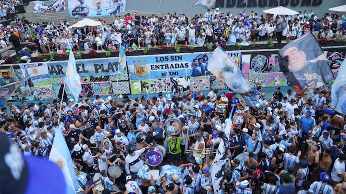 Argentina fans gather at Underground Atlanta