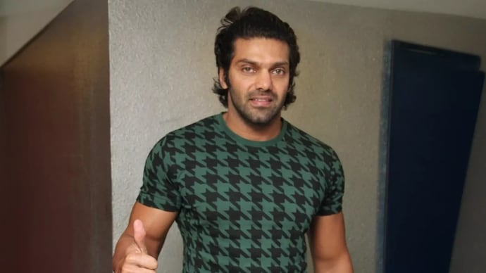 Actor Arya