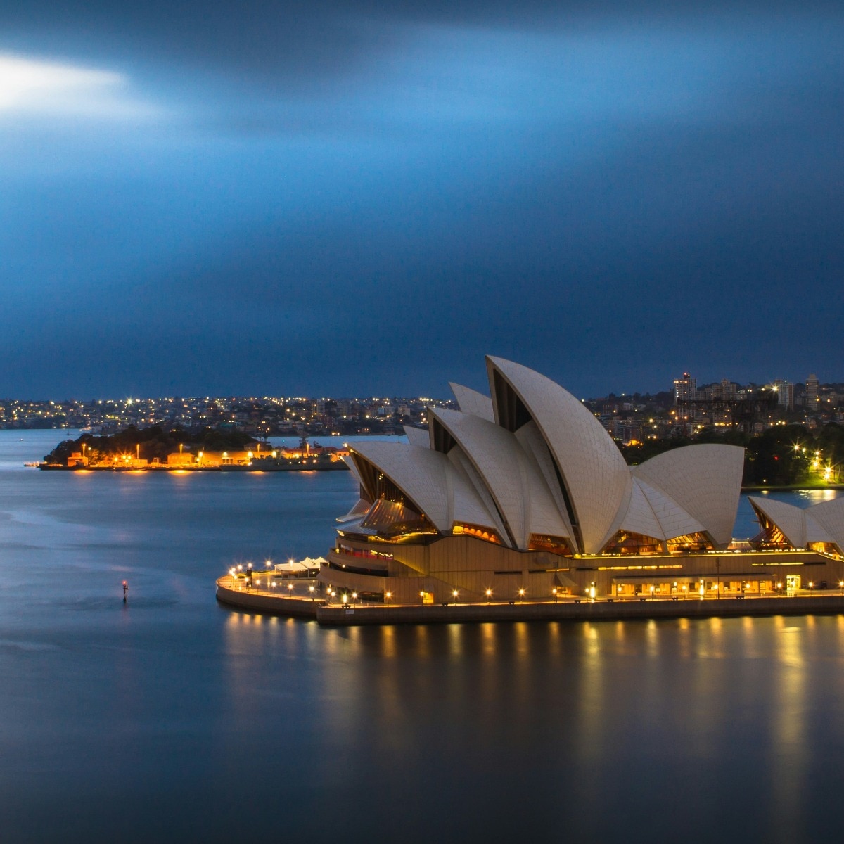 Australia's visa fee hike leaves a cheaper route, but experts warn Indians to pause