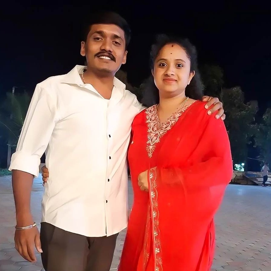 Bengaluru teacher hangs herself months after love marriage, blames husband in note