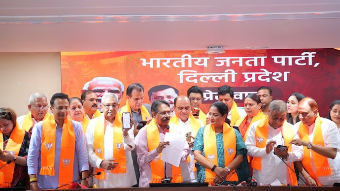 BJP's strength in the 250-member MCD has now risen to 139.