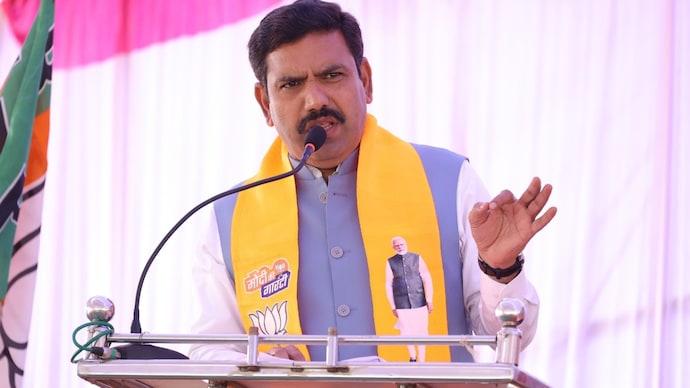 Karnataka BJP chief BY Vijayendra slams Congress for alleged misuse of public funds to celebrate Belagavi session centenary.