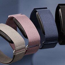 Garmin takes swing at Google, launches Cirqa fitness band with 10-day battery life