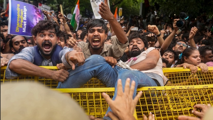 4 FIRs against CJP protesters, cops scan CCTV footage to identify accused