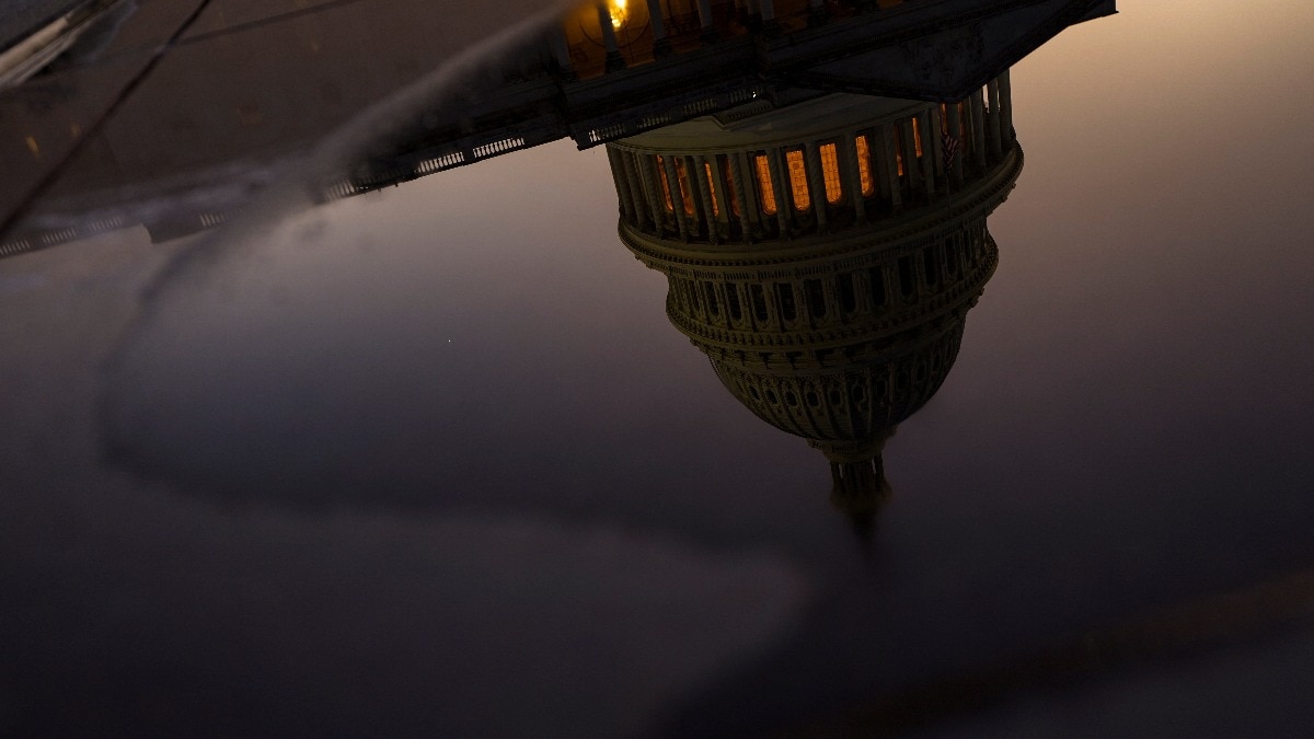 No more switching clocks: US House votes to make daylight saving time permanent