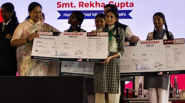 5 Delhi government school girls selected for prestigious US space science workshop 5 Delhi government school girls selected for prestigious US space science workshop