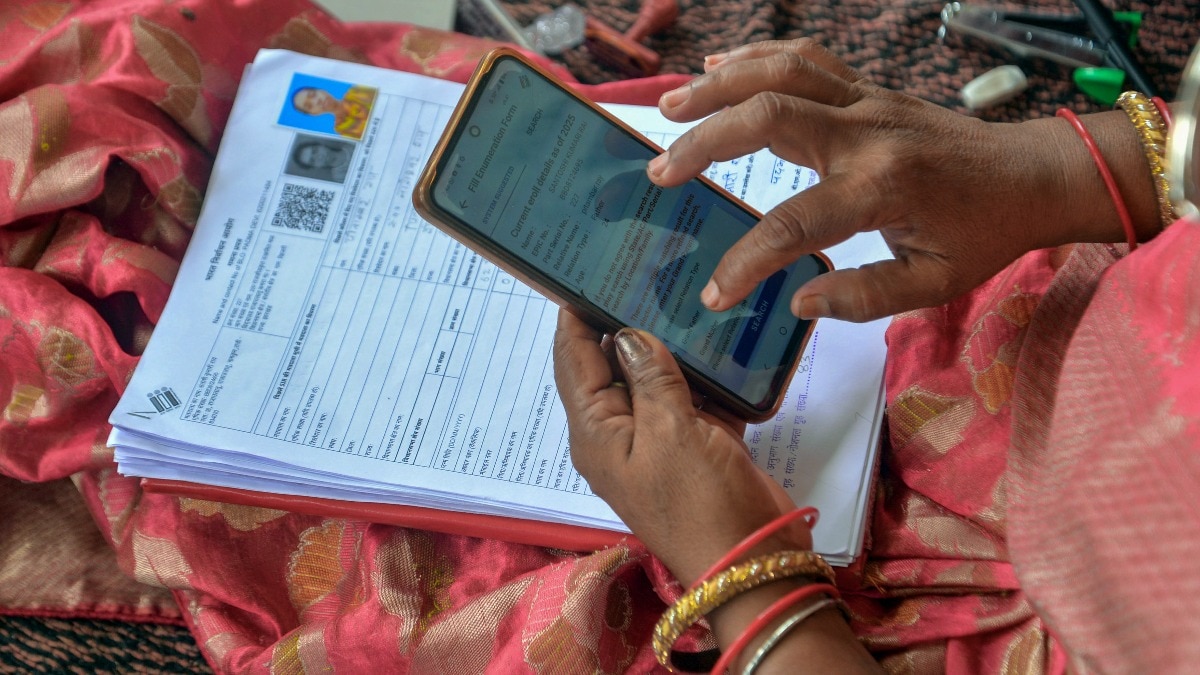 Woman official alleges abuse, assault during voter survey in Telangana