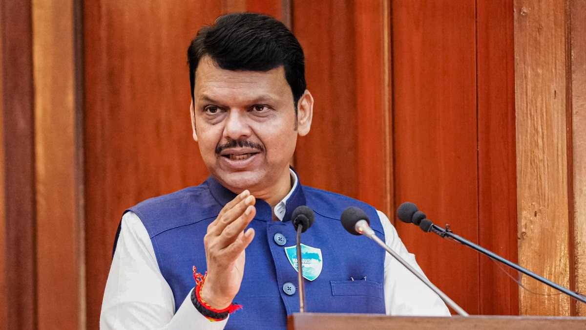 Maharashtra CM Fadnavis seeks action plan to boost Marathi language promotion