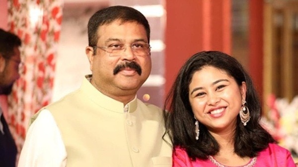 Dharmendra Pradhan's daughter quits Instagram after foreign degree backlash