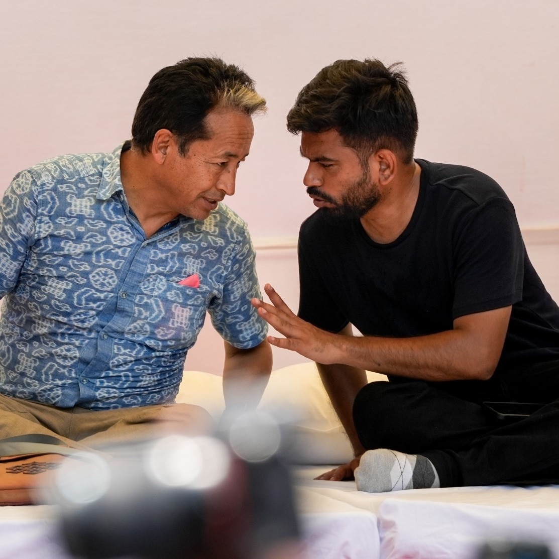 Abhijeet Dipke, Sonam Wangchuk 