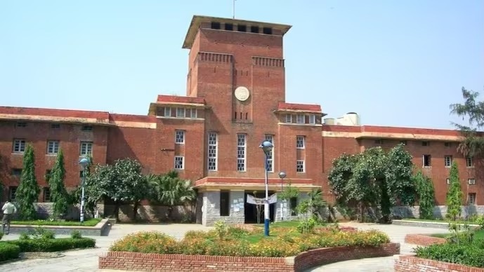After ABVP protest, DU sets up panel to examine one-year PG seat hike