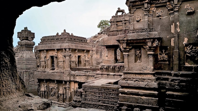 BEAUTY CARVED IN BASALT: Arno Klein’s pictures elevate the grey black tones and rough textures of the basalt rock that give the carved figures at Ellora their character