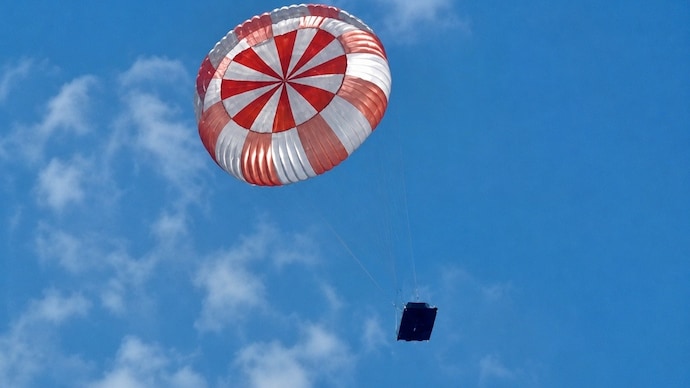 The test was aimed at validating the performance of the main parachute system. (Photo: Isro) Gaganyaan Parachutes test