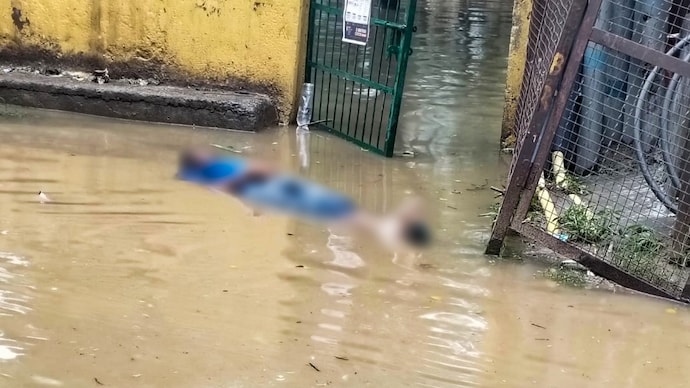 Ghaziabad electrocution