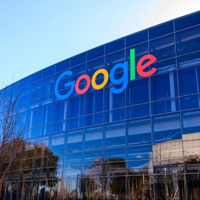 Google employee leaves high-paying job to do painting with no prior experience in it