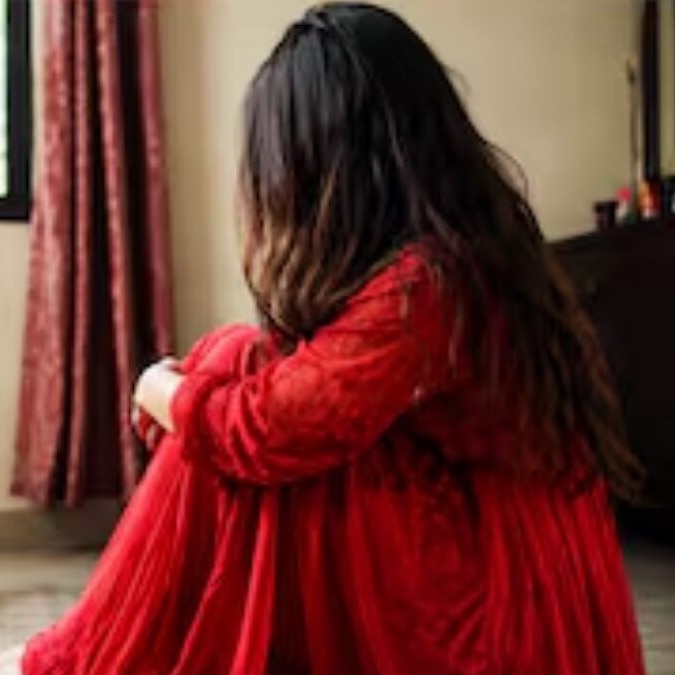 Woman claims husband avoided intimacy, files dowry harassment case against in-laws