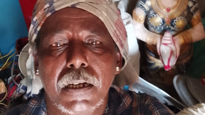 gUAJRAT LABOURER KILLED BY MOTHER OF NINE
